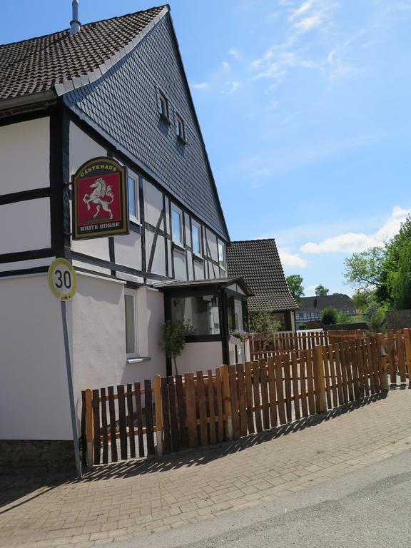 Gaestehaus White Horse Diedersen Coppenbrügge エクステリア 写真